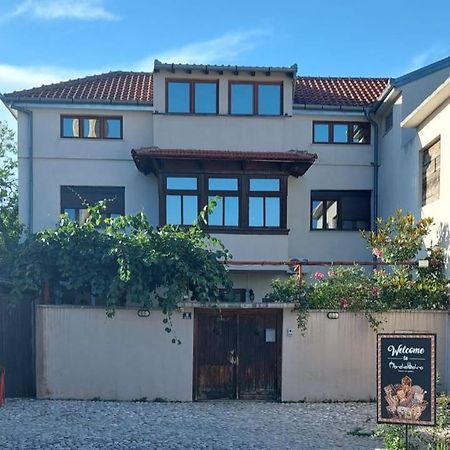 Apartments Azra Mostar Eksteriør billede