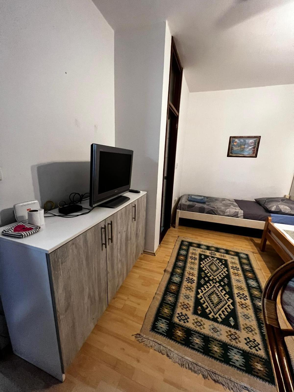 Apartments Azra Mostar Eksteriør billede